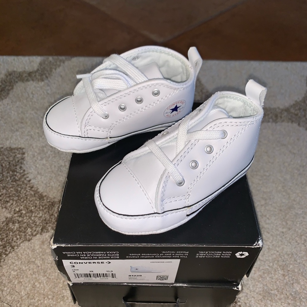 Converse Chuck Taylor all star crib shoe